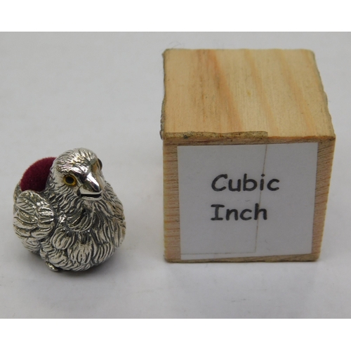 100 - Silver - Quail/pin cushion