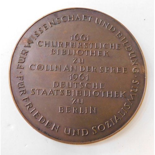 230 - 1961 dated - German bronze medal - commemorating 300 years of Berlin