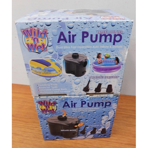 525 - Two new and boxed 'wild n wet' air pumps