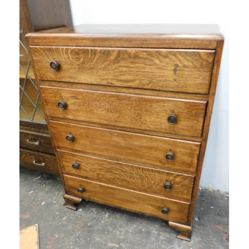 577 - Five drawer oak set of drawers