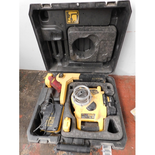 793 - Dewalt laser level, battery, charger, beam finder, remote control, tripod W/O