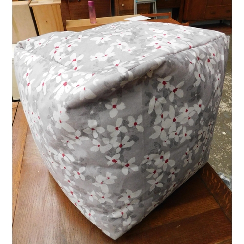 713 - Bean bag filled pouffe approx. 16