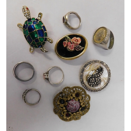 102 - Brooches - costume jewellery & two/silver rings