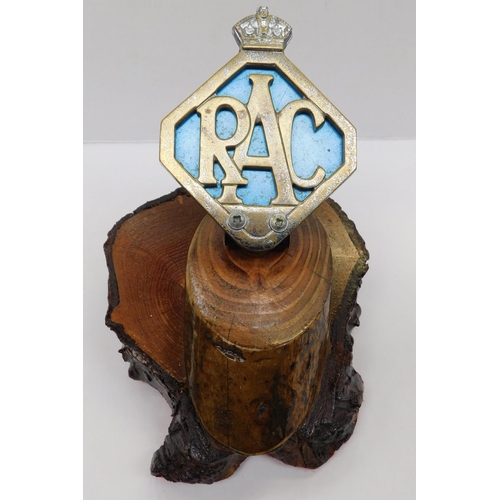 23 - RAC - mounted/car badge