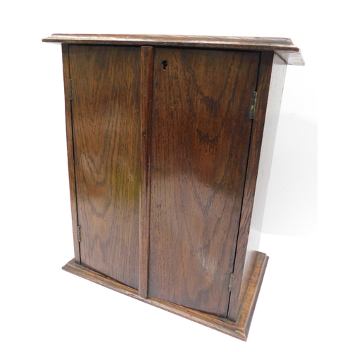 54 - Oak - tobacco/smokers cabinet - approximately 14