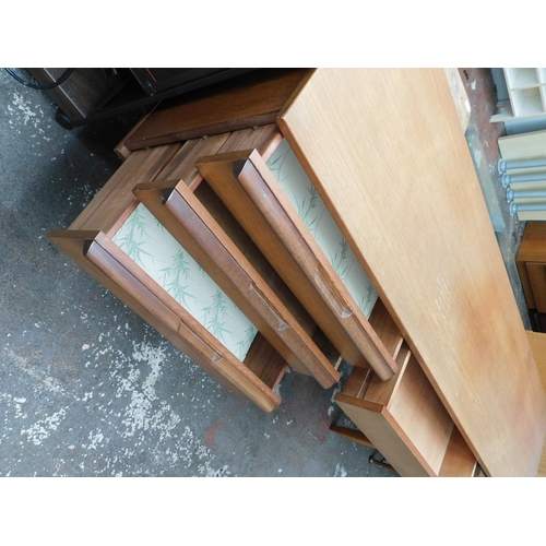 588 - Mid-century Avalon sideboard with seven drawers