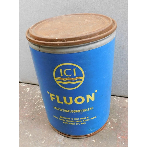 841 - Circular K1 fly-on container