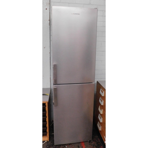 549 - Grundig silver fridge freezer W/O