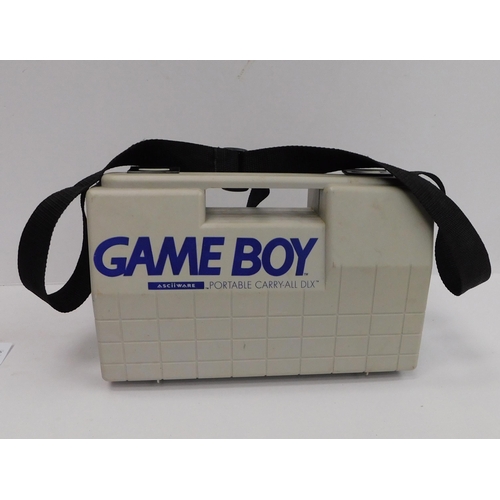 778 - Vintage Gameboy carry-all case