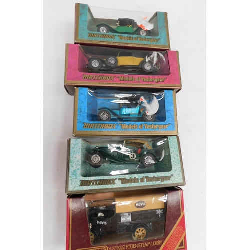 81 - Die cast - model vehicles