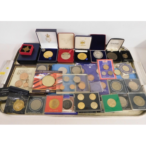 280 - Mixed - coins/medals & tokens - including bronze/gold & silver tone