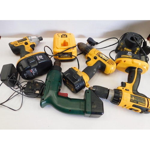 504 - Selection of drills/chargers - unchecked, mainly Dewalt...