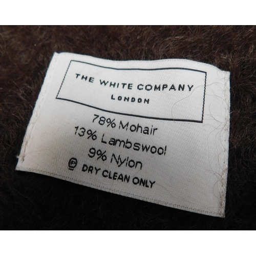 162A - White Company - cream & brown/mohair throws