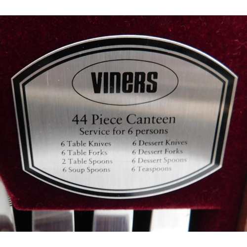 257 - Viners - Harley Elegance/44 piece cutlery set...