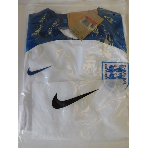 629 - Nike replica England football shirt - new in bag, size L