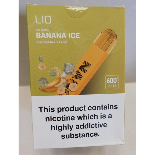 774 - New box of L10 disposable vapes 10pcs - Banana Ice