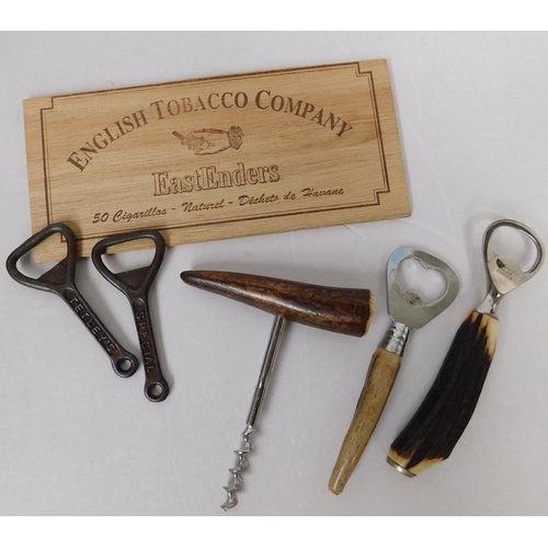 102 - Bottle openers & corkscrews