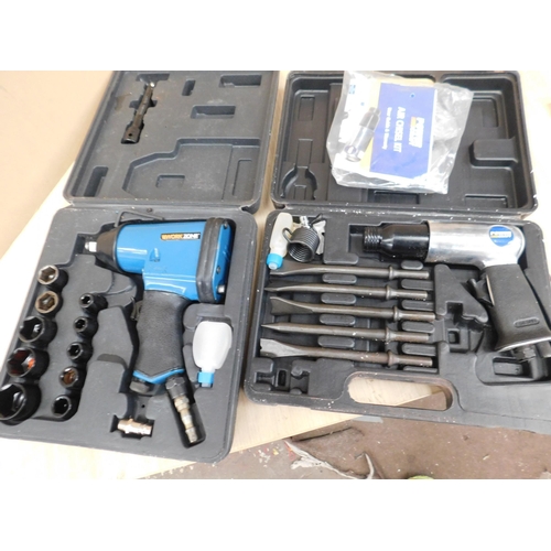 507 - 2 Cased air tools and accessories incl: chisels (unchecked)