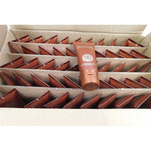 604 - New box of 50 Mandarin tea hair conditioners 35ml - Shanghai Tang