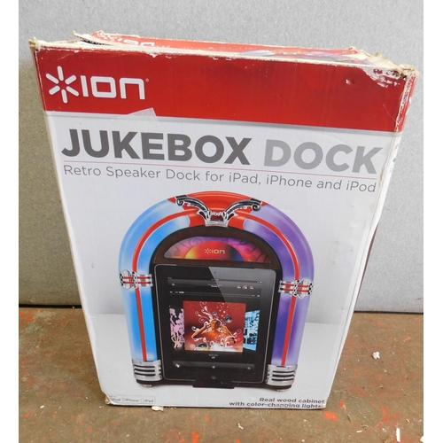 644 - Ion Jukebox dock in box - retro speaker dock for iPad, iPhone and iPod (unchecked)