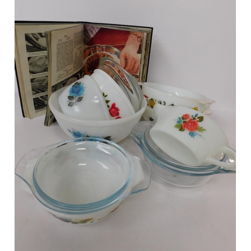 86 - Pyrex dishes - & Good Housekeeping/cookery book