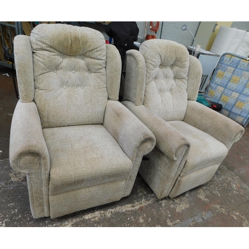 558 - 2x HSL reclining chairs - smaller size, comes apart for moving and fire label (one missing handle)