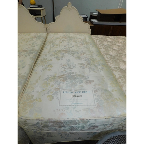 595 - Single bed and mattress