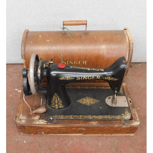 627 - Vintage Singer sewing machine