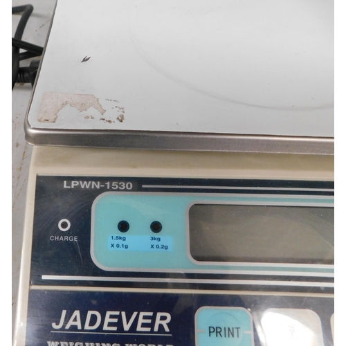 629 - Jadever electric scales - model LPWN-1530 W/O