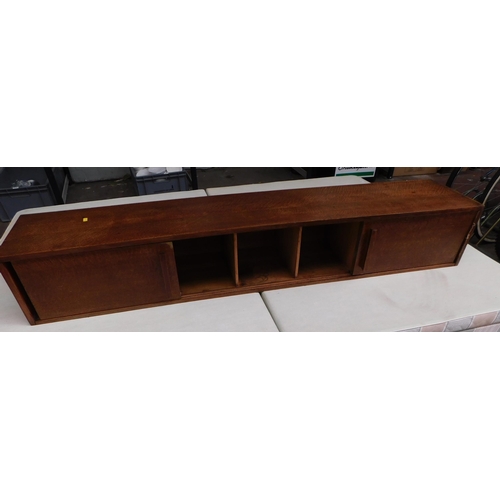 672 - Mid-century wall mountable/desk top cabinet