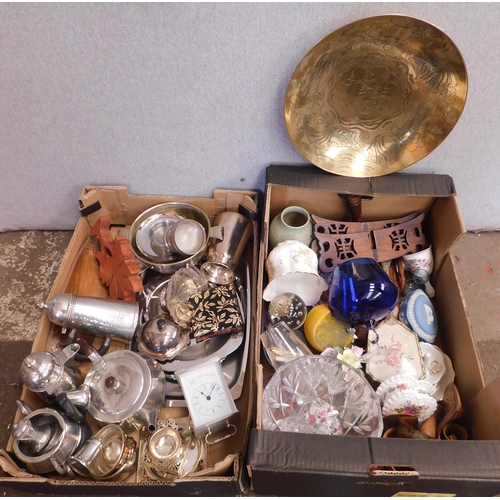 711 - Two boxes of mixed metalware and ceramics