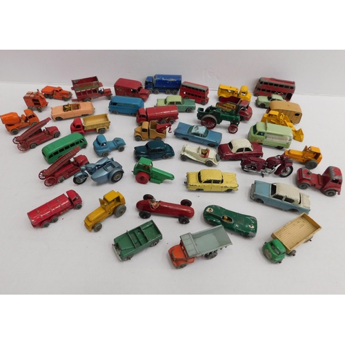 213 - Small scale - die cast/model vehicles