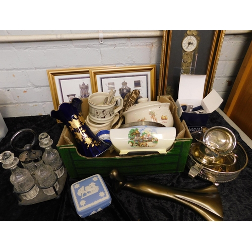 35 - Mixed items including - silver plate