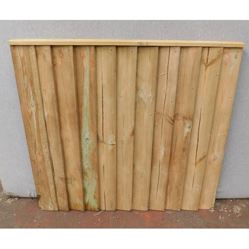 519 - Wooden garden gate/fencing panel