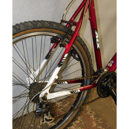 565 - Mongoose Pro ALX front suspension mountain bike