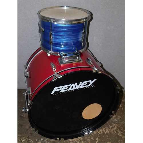 635 - Peavey bass drum and Premier tom
