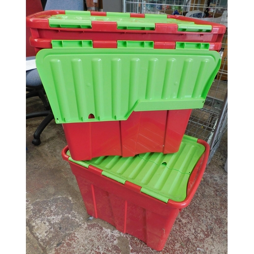 641 - 3x stackable storage boxes