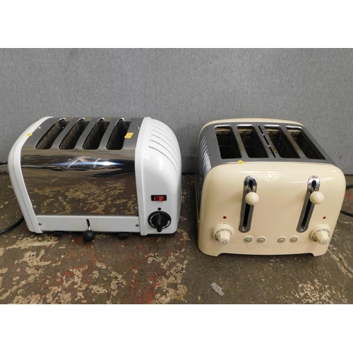 665A - Dualit 4 slot toaster - cream, W/O and Dualit four slot toaster - unchecked