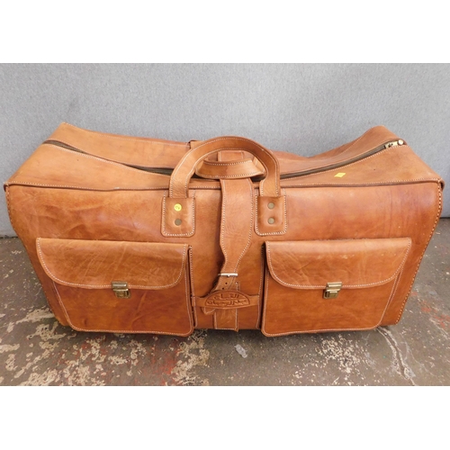 677A - Large leather Moroccan bag