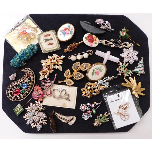 163 - Brooches