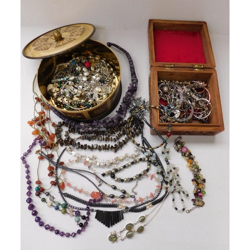 182 - Silver tone & costume - jewellery