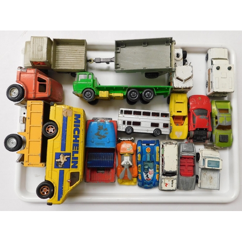 201 - Corgi & Dinky - die cast/model vehicles