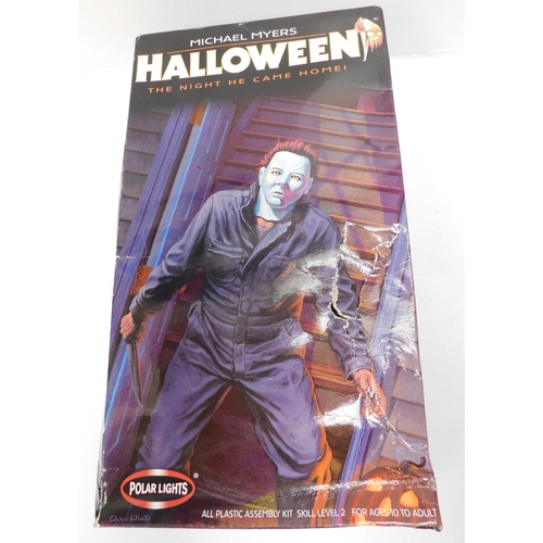 42 - Polar Lights - Michael Myers/Halloween - model kit