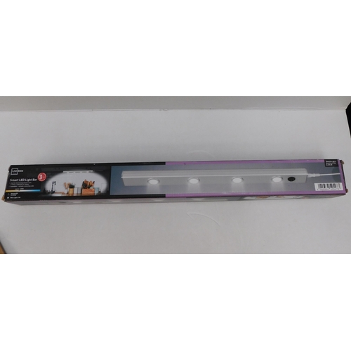 502 - Under unit light strip - new/unused