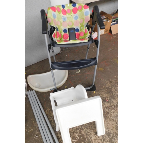 545A - Collection of baby equipment incl. high chair and Silvercross pram