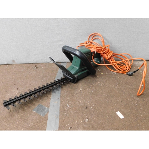 561 - Black & Decker electric hedge trimmer W/O - cable as seen