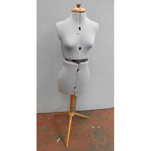 571 - Vintage dressmakers mannequin on stand