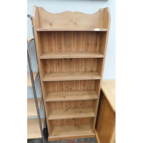 573A - Pine shelving unit