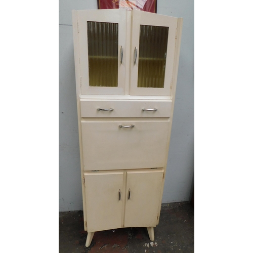 586 - Mid-century larder