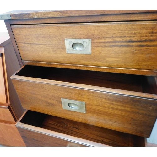 591A - Tall six drawer unit with brass recessed handles